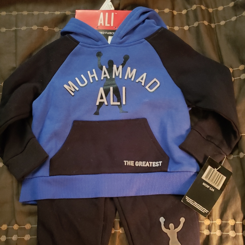 18 month 2 piece zip hooded fleece jacket set